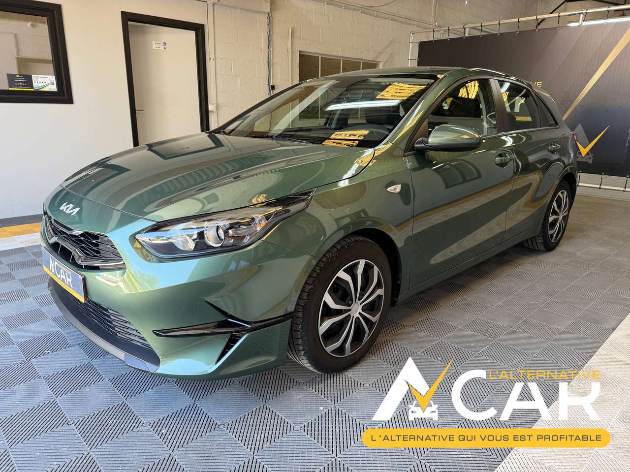 Kia Ceed / cee'd  Ceed 1.0 T-GDi Pure ISG Pure – GARANTIE KIA 2030