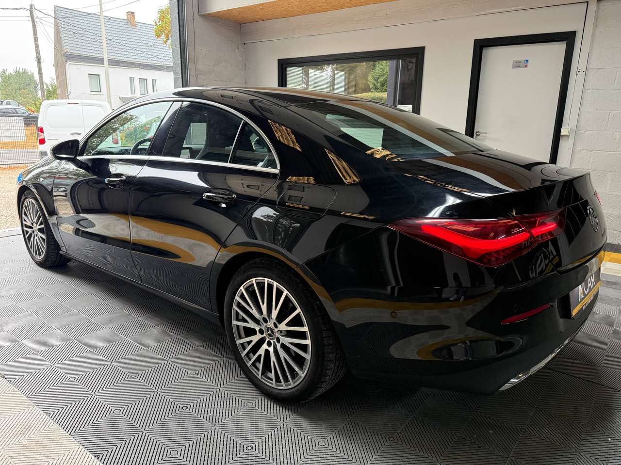 Mercedes-Benz CLA 180  CLA 180 Business Line – GARANTIE MERCEDES 04/2027