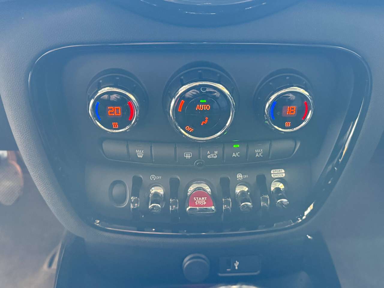 MINI Cooper Clubman  Mini Clubman 1.5 Cooper OPF – GARANTIE 12M