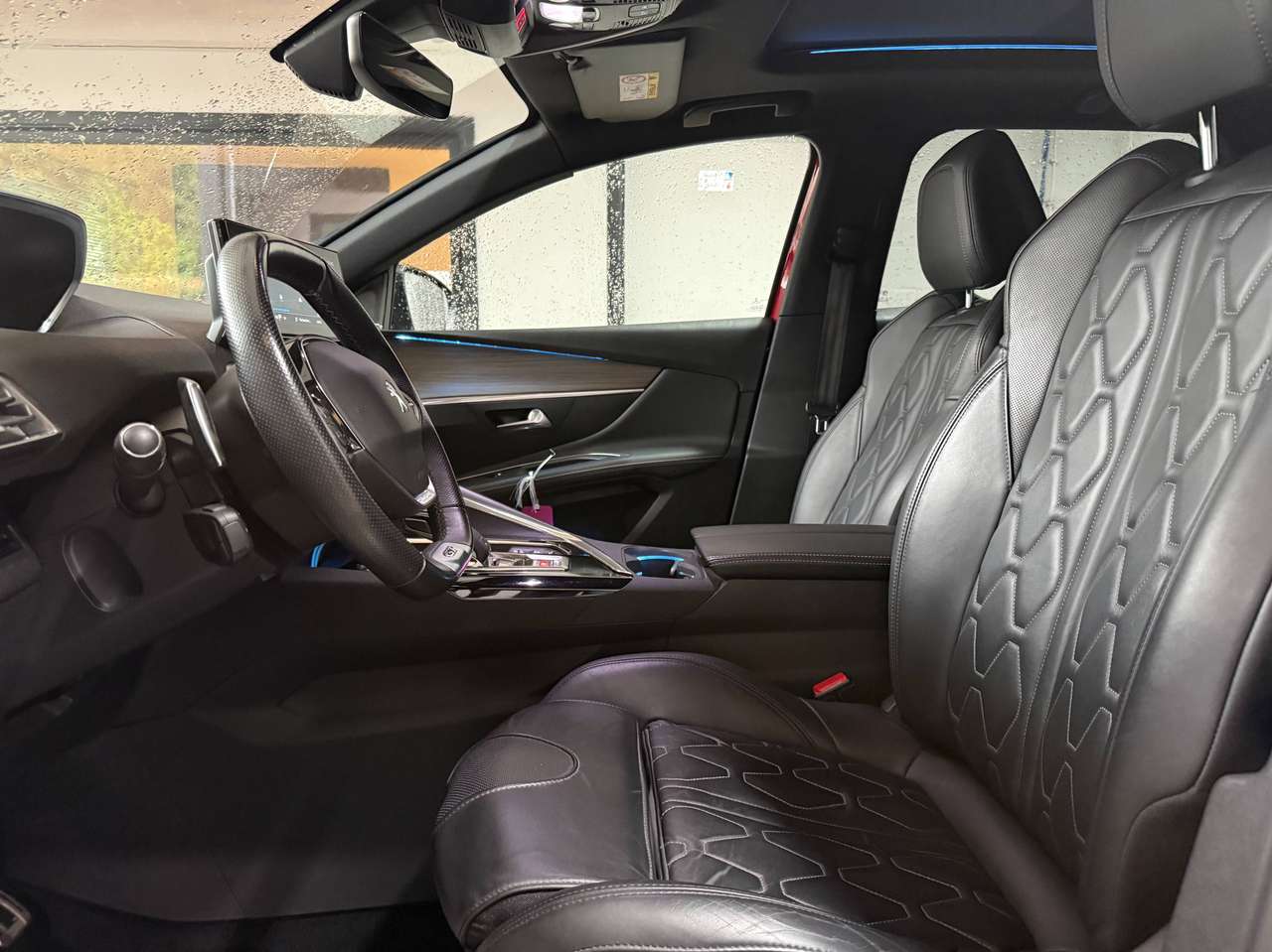 Peugeot 3008  3008 1.5 BlueHDi GT Line – GARANTIE 12M