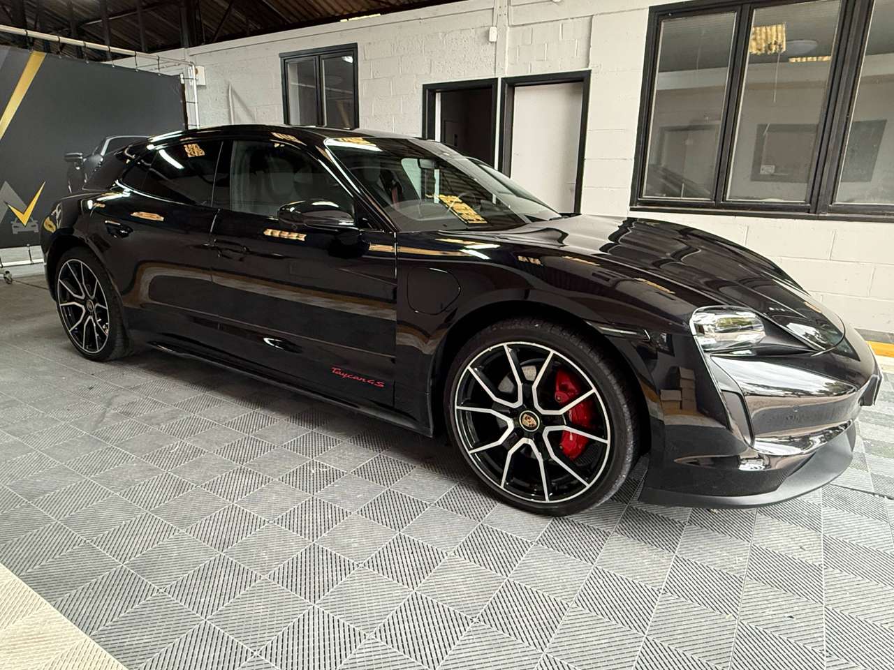 Porsche Taycan  Taycan Sport Turismo 93.4 kWh Taycan 4S Sport Turismo – GARANTIE PORSCHE 12/2027