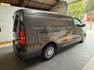 Toyota Proace  Proace 2.0 D-4D Medium Confort L2 – GARANTIE TOYOTA 2032
