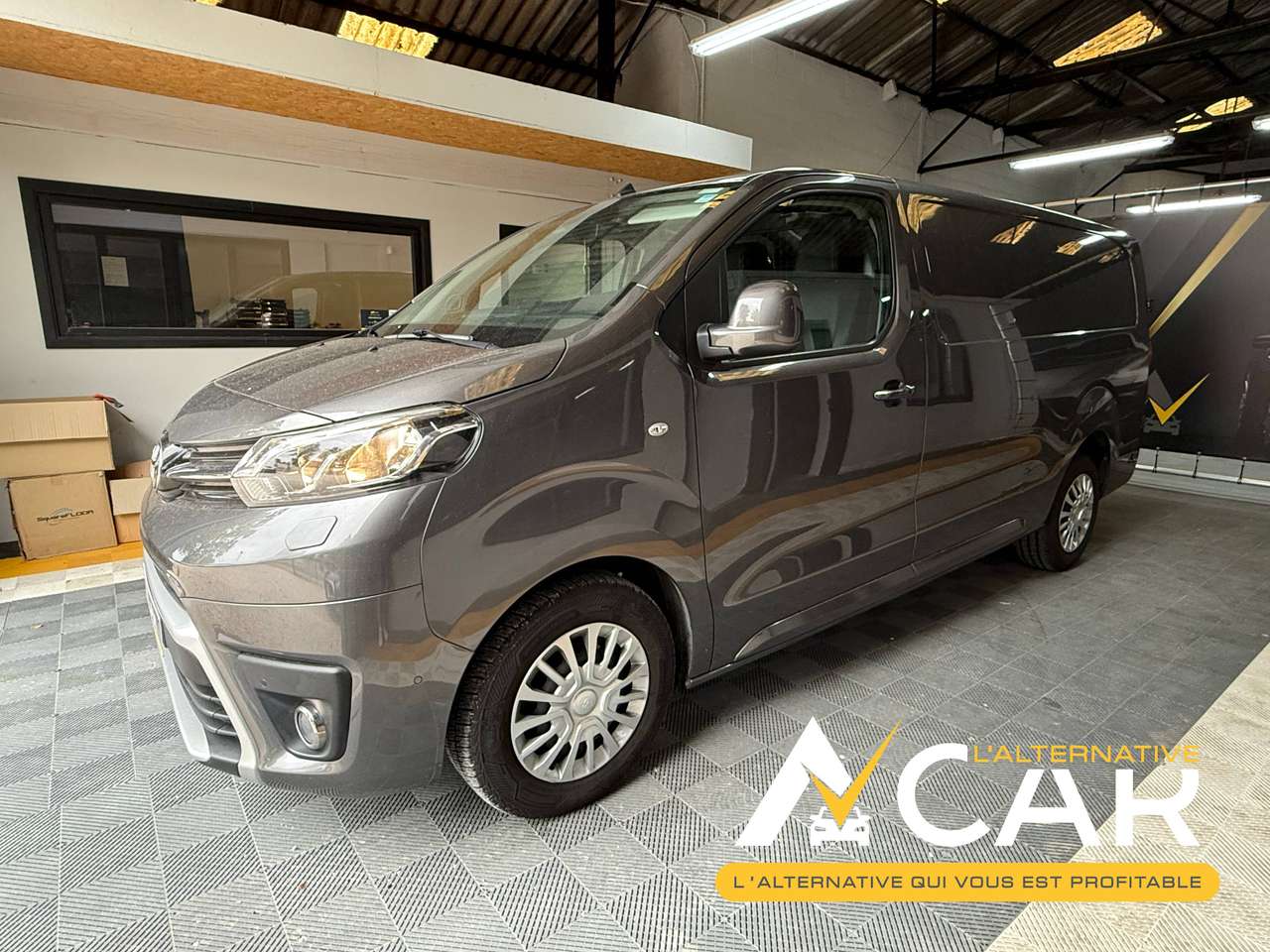 Toyota Proace  Proace 2.0 D-4D Medium Confort L2 – GARANTIE TOYOTA 2032