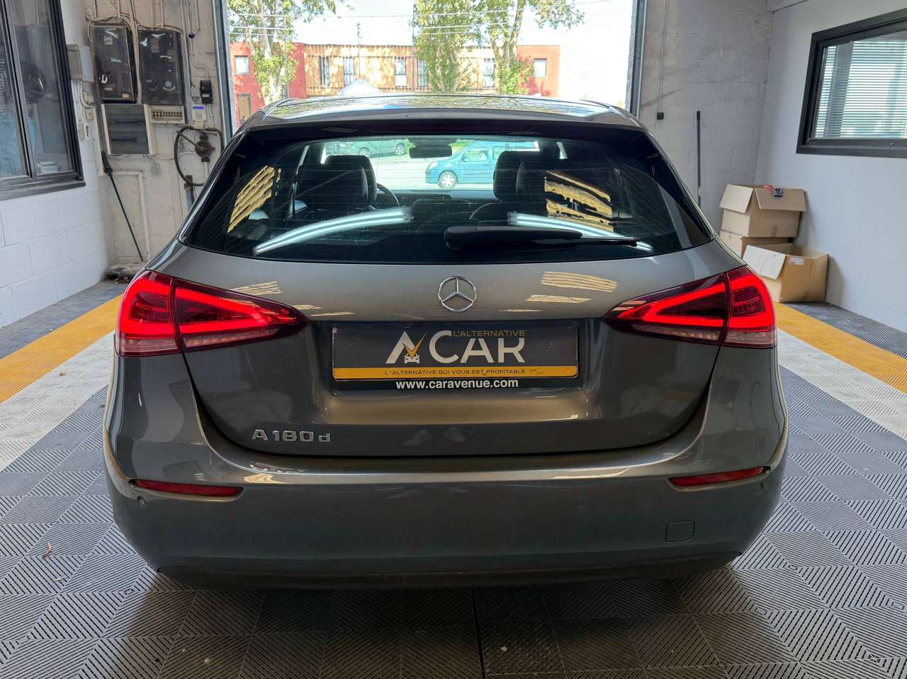 Mercedes-Benz A 180  A 180 d Business Solution – GARANTIE 12M