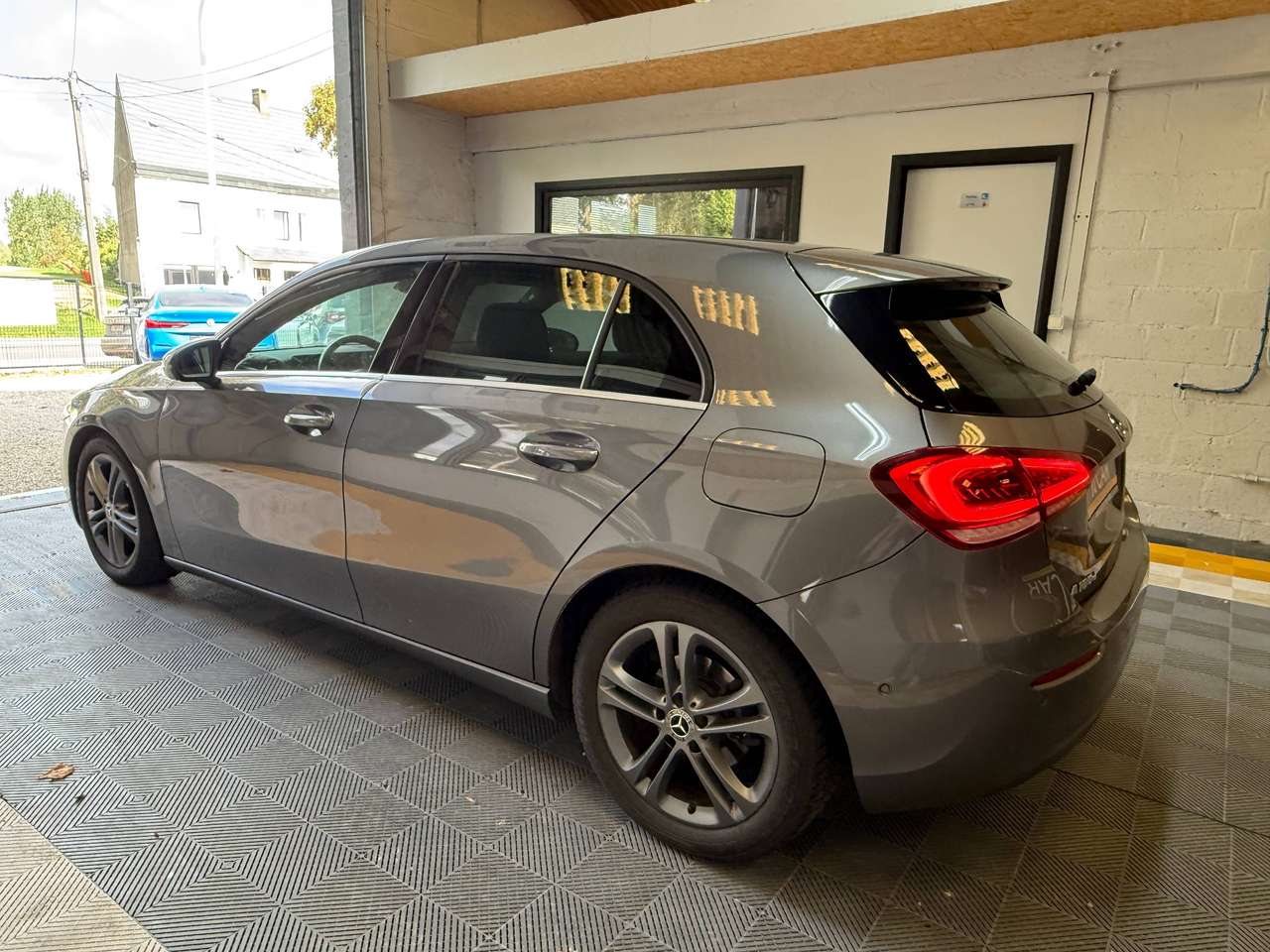 Mercedes-Benz A 180  A 180 d Business Solution – GARANTIE 12M