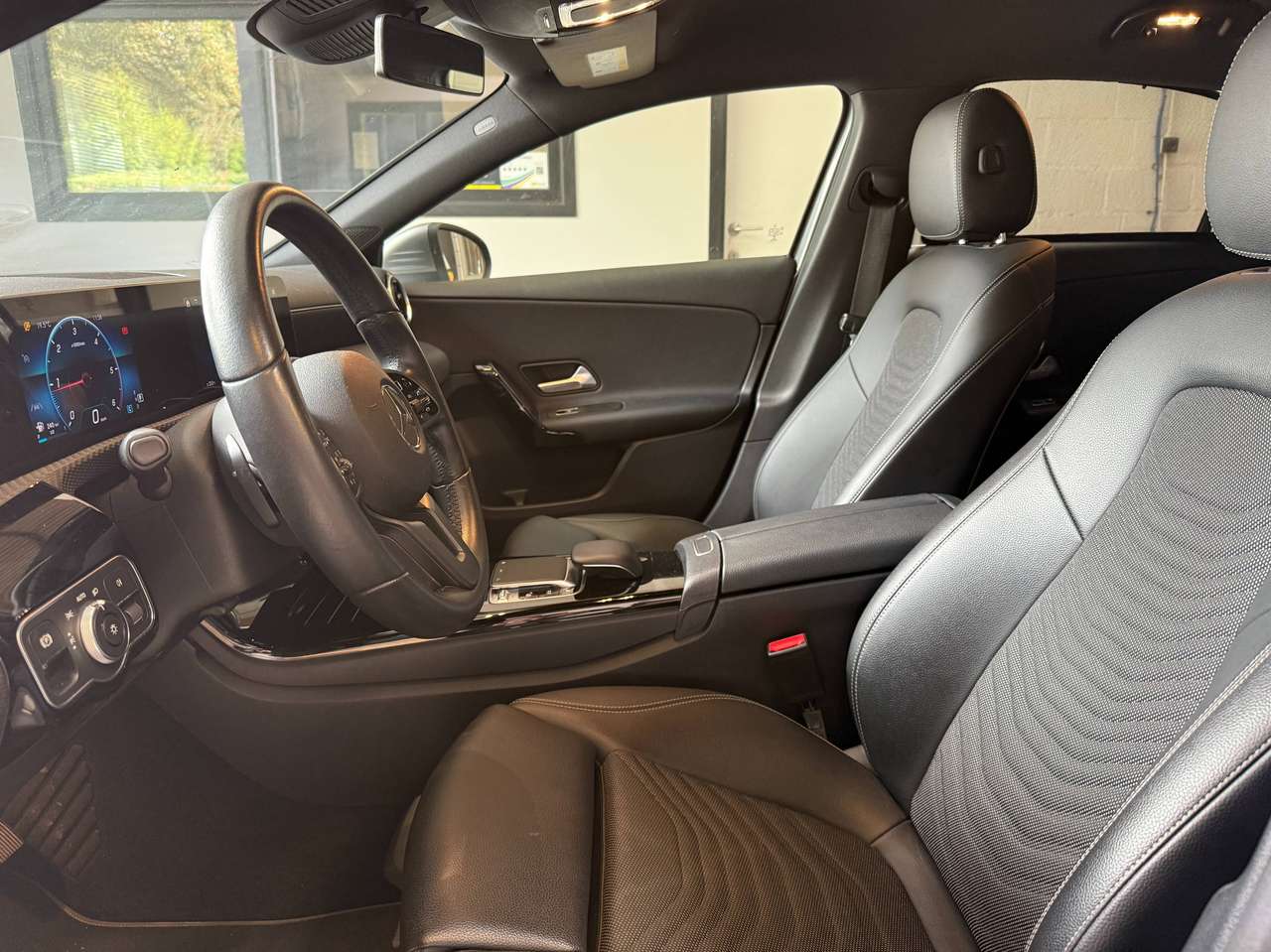 Mercedes-Benz A 180  A 180 d Business Solution – GARANTIE 12M