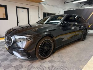 Mercedes-Benz E 300  E Break 300 e PHEV AMG Line (230 kW) AMG Line – GARANTIE 12M