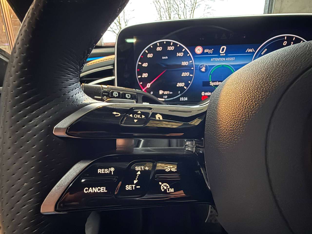 Mercedes-Benz E 300  E Break 300 e PHEV AMG Line (230 kW) AMG Line – GARANTIE 12M