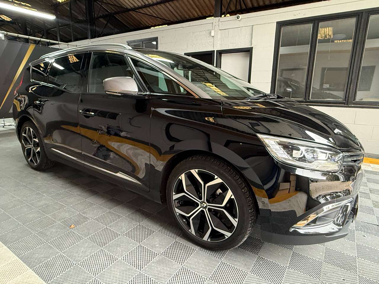 Renault Grand Scenic  Grand Scénic 1.33 TCe Intens EDC GPF – GARANTIE 12M
