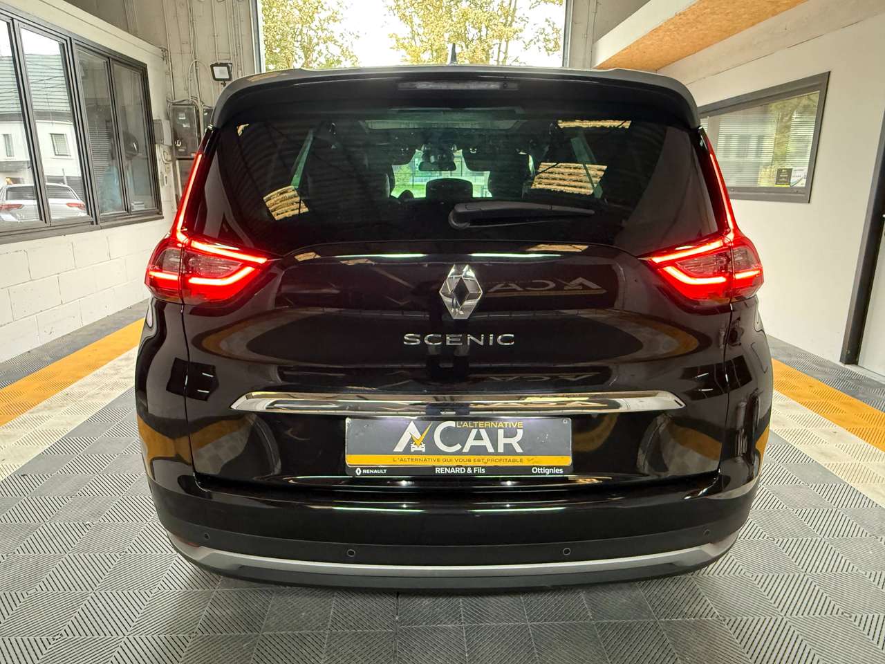 Renault Grand Scenic  Grand Scénic 1.33 TCe Intens EDC GPF – GARANTIE 12M
