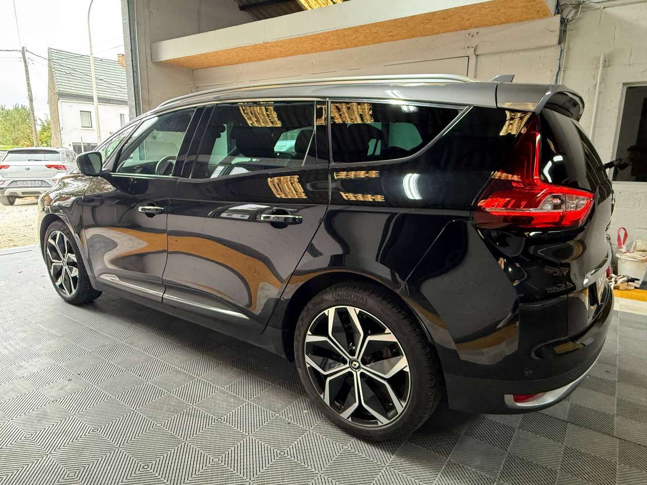 Renault Grand Scenic  Grand Scénic 1.33 TCe Intens EDC GPF – GARANTIE 12M