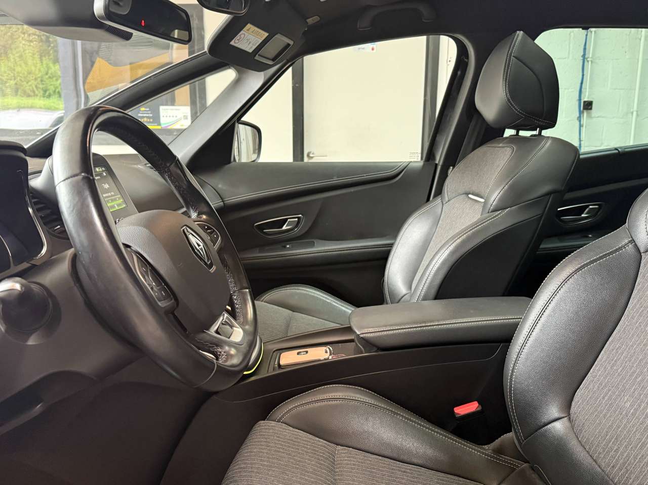 Renault Grand Scenic  Grand Scénic 1.33 TCe Intens EDC GPF – GARANTIE 12M