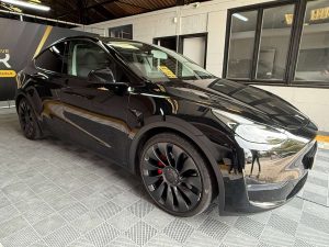Tesla Model Y Model Y 72.5 kWh Dual Motor Performance – GARANTIE TESLA
