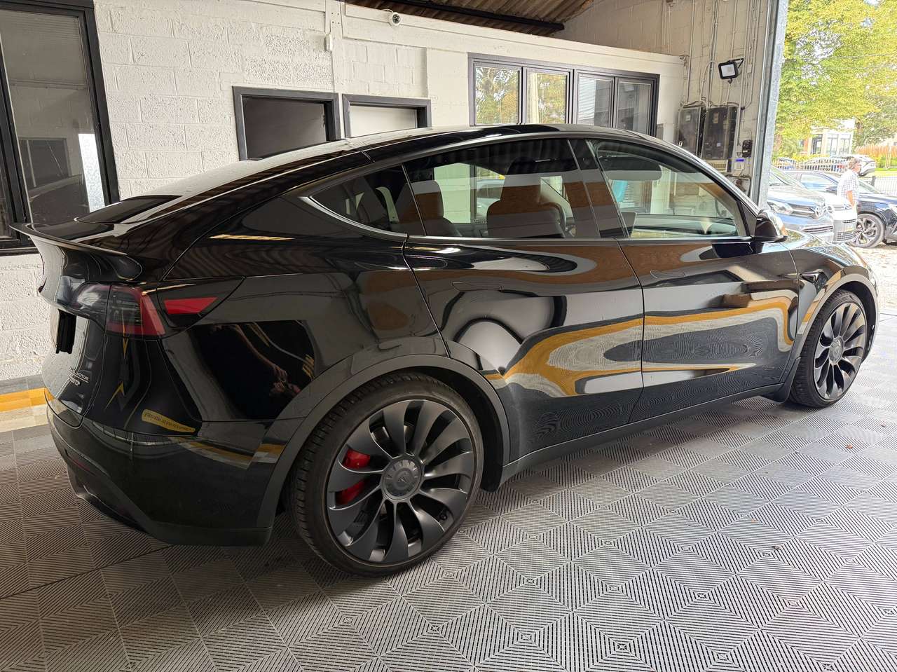 Tesla Model Y  Model Y 72.5 kWh Dual Motor Performance – GARANTIE TESLA 2030