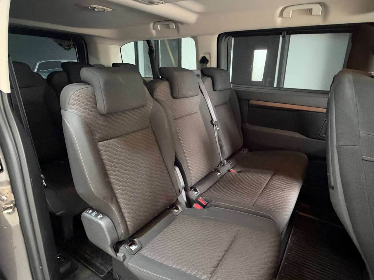 Toyota Proace  Proace Verso 2.0 D-4D Long MPV S 8PL – GARANTIE TOYOTA 2029