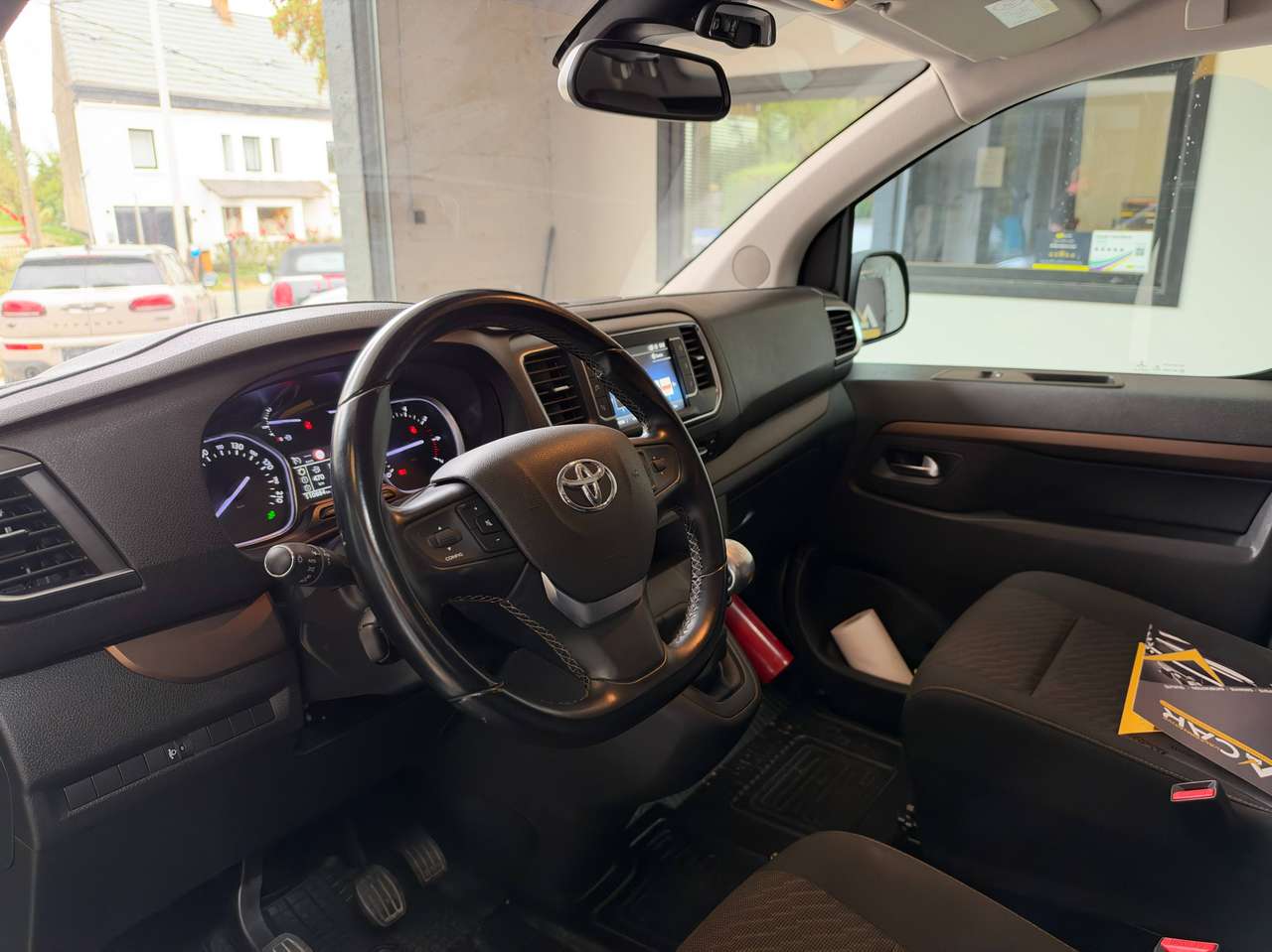 Toyota Proace  Proace Verso 2.0 D-4D Long MPV S 8PL – GARANTIE TOYOTA 2029