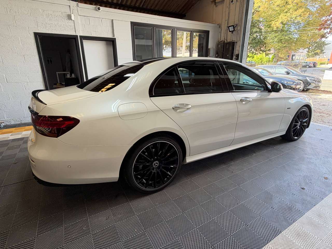 Mercedes-Benz E 220  E 220 d Business Solution AMG NIGHT EDITION – GARANTIE 12M