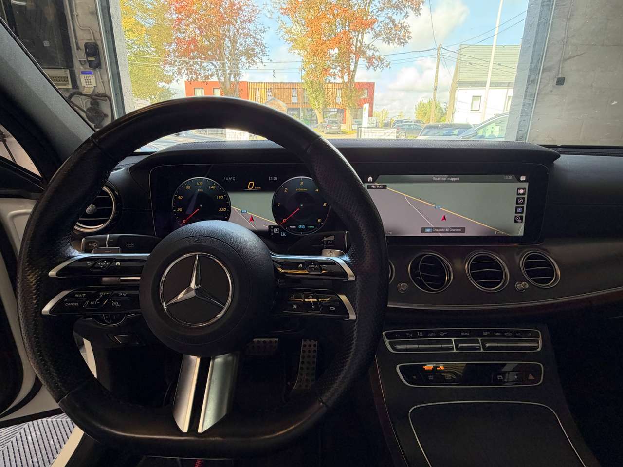 Mercedes-Benz E 220  E 220 d Business Solution AMG NIGHT EDITION – GARANTIE 12M